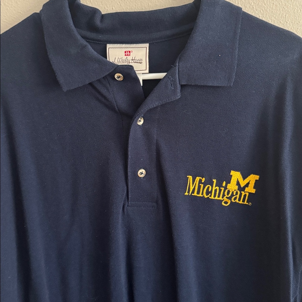 University of Michigan vintage polo shirt men’s 2XL navy blue j. Wesley Hanes